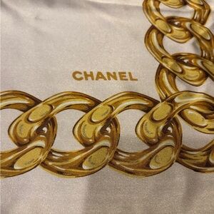 CHANEL Gold Chain Motif Scarf